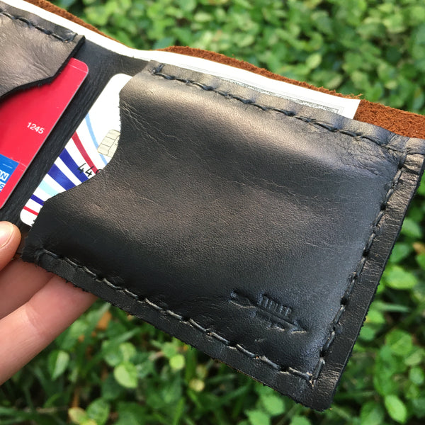 Bi- Fold Wallet